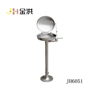 vertical eyewash station